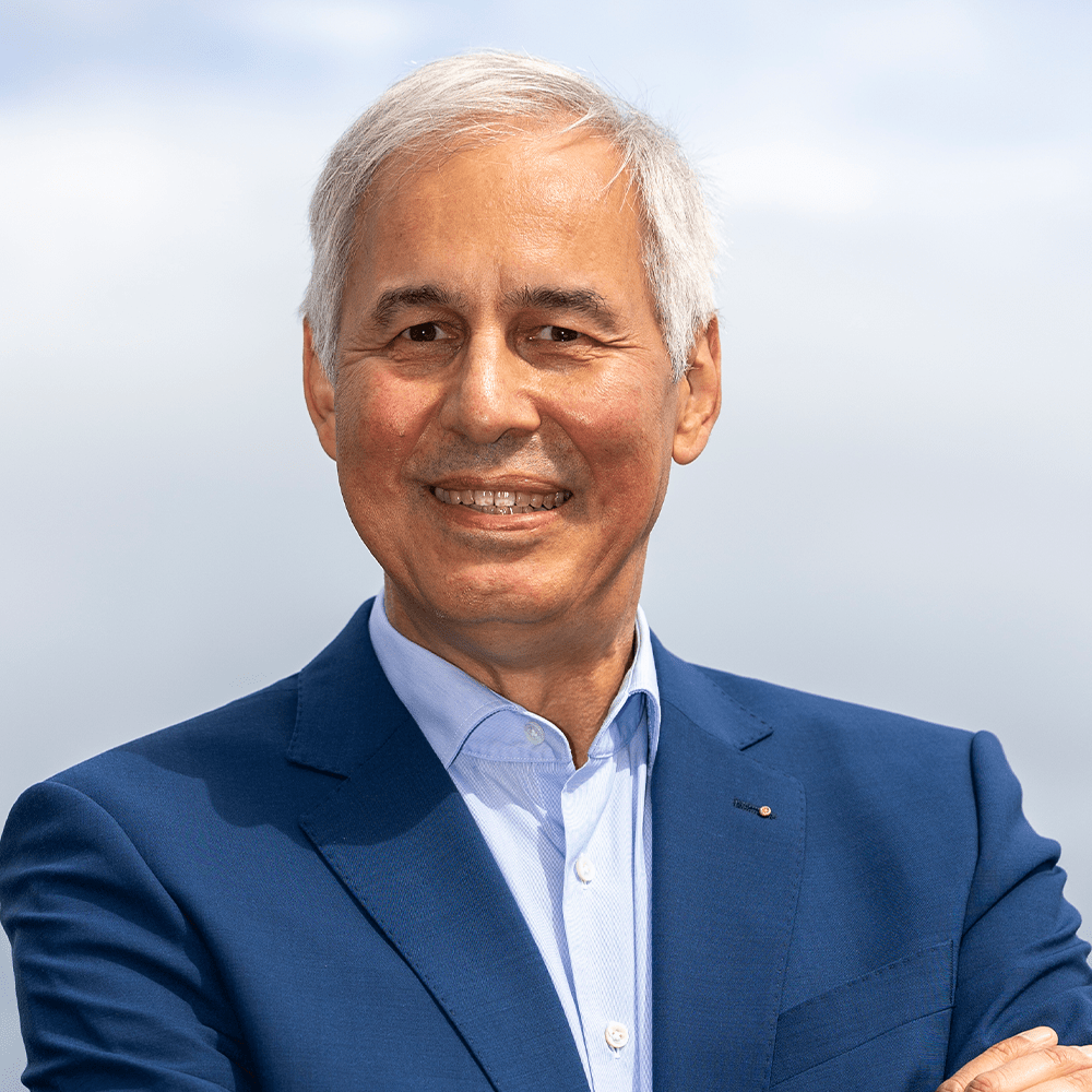 Roger Winter Roger Winter